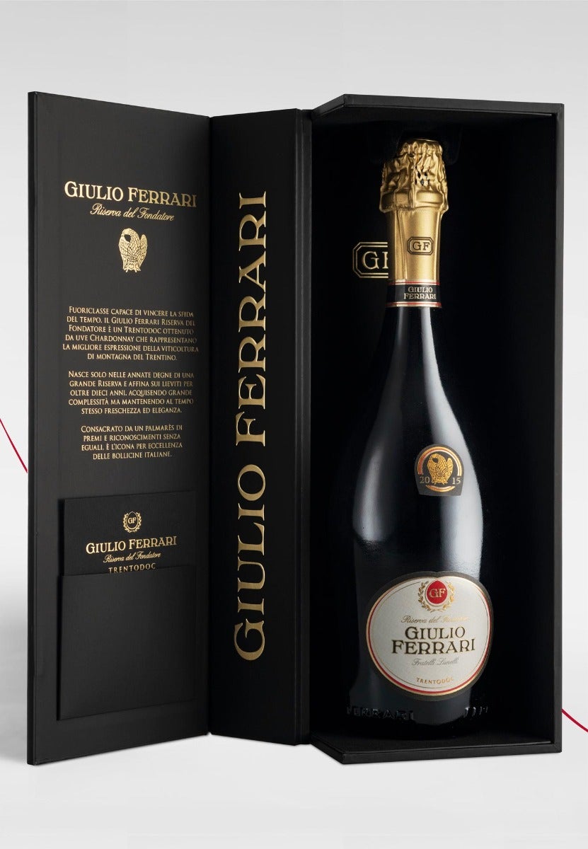 https://www.enotecalunelli.com/media/catalog/product/g/i/giulio-ferrari-riservadelfondatore-0.75-2015-cofanetto-open_06.jpg
