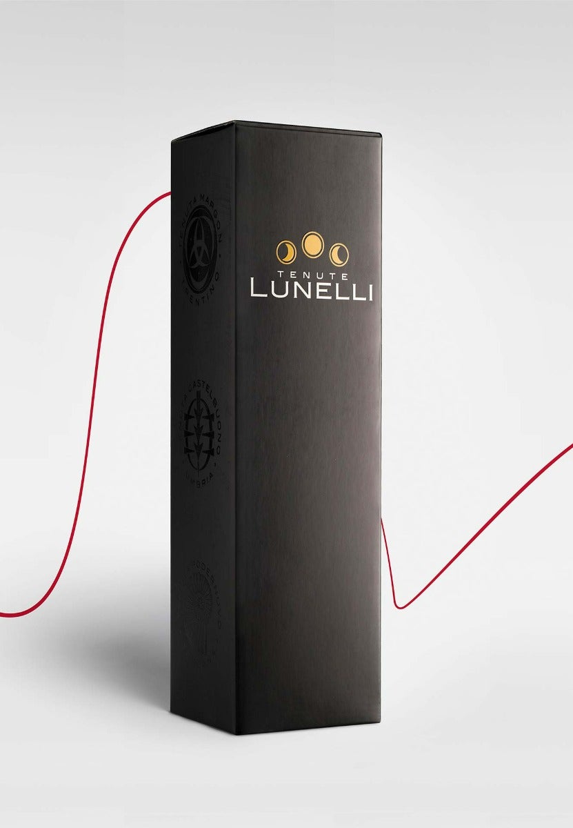 https://www.enotecalunelli.com/media/catalog/product/t/e/tenute-lunelli-astuccio-0.75__10_1_3.jpg